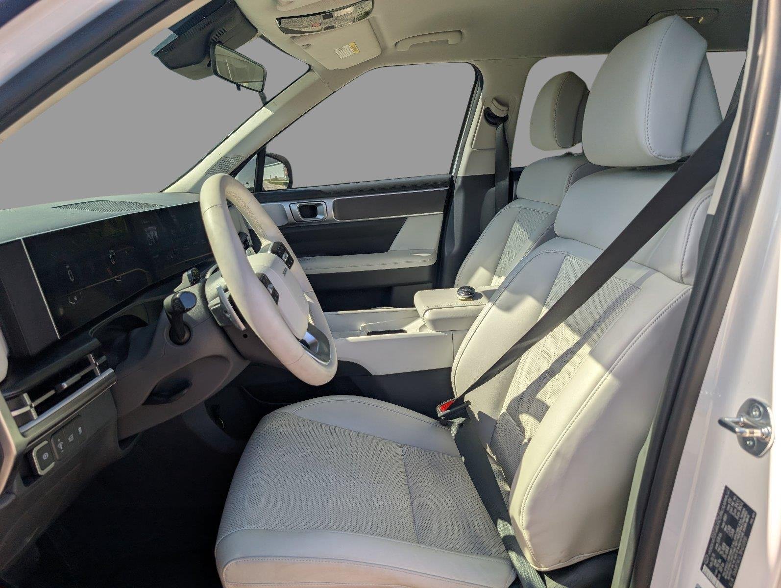 Used 2024 Serenity White Hyundai SEL image 17