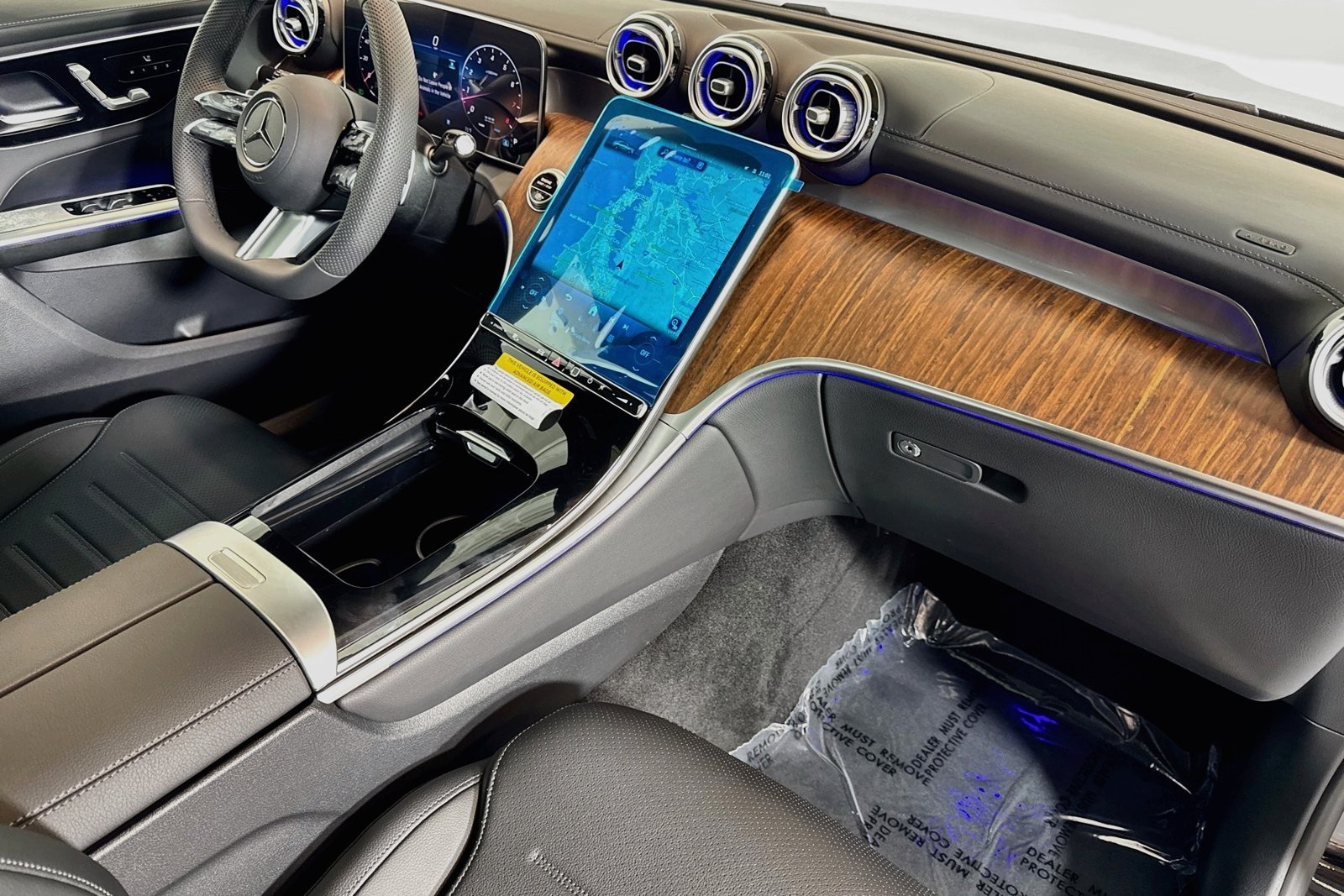 New 2027 Black Mercedes-Benz GLC 300 image 27
