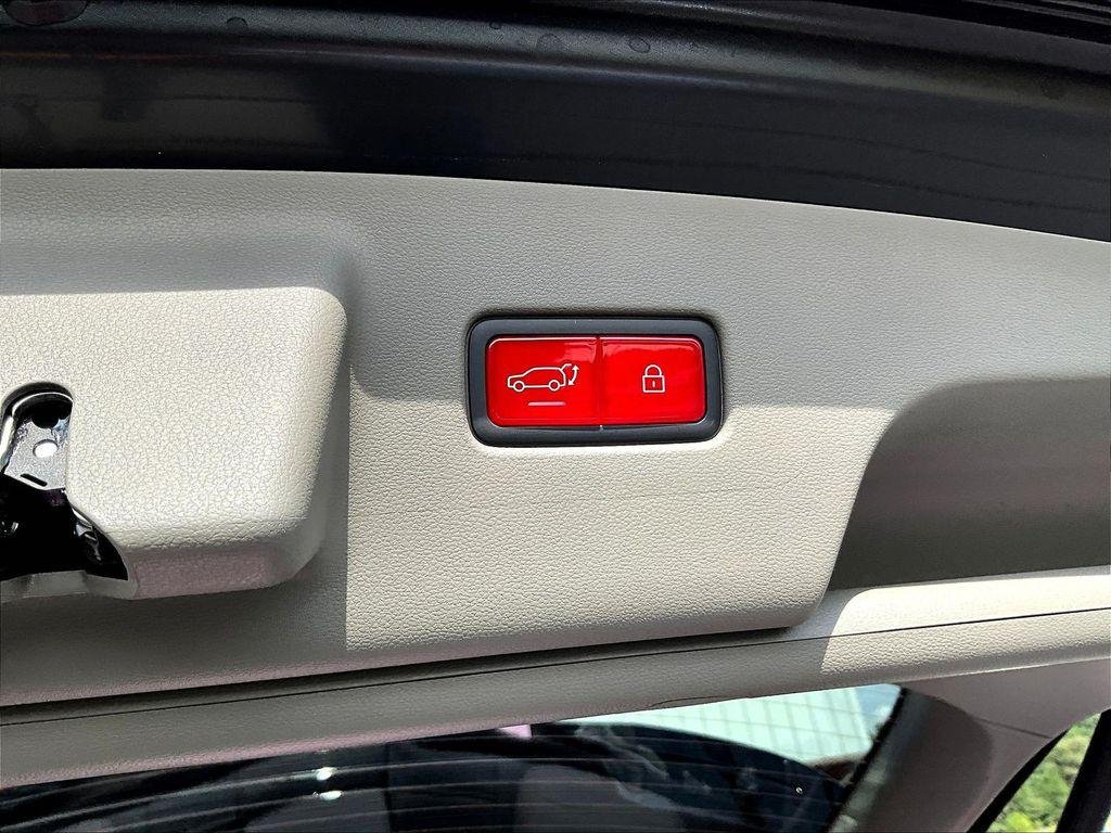 New 2027  Hyundai SEL Premium AWD image 16
