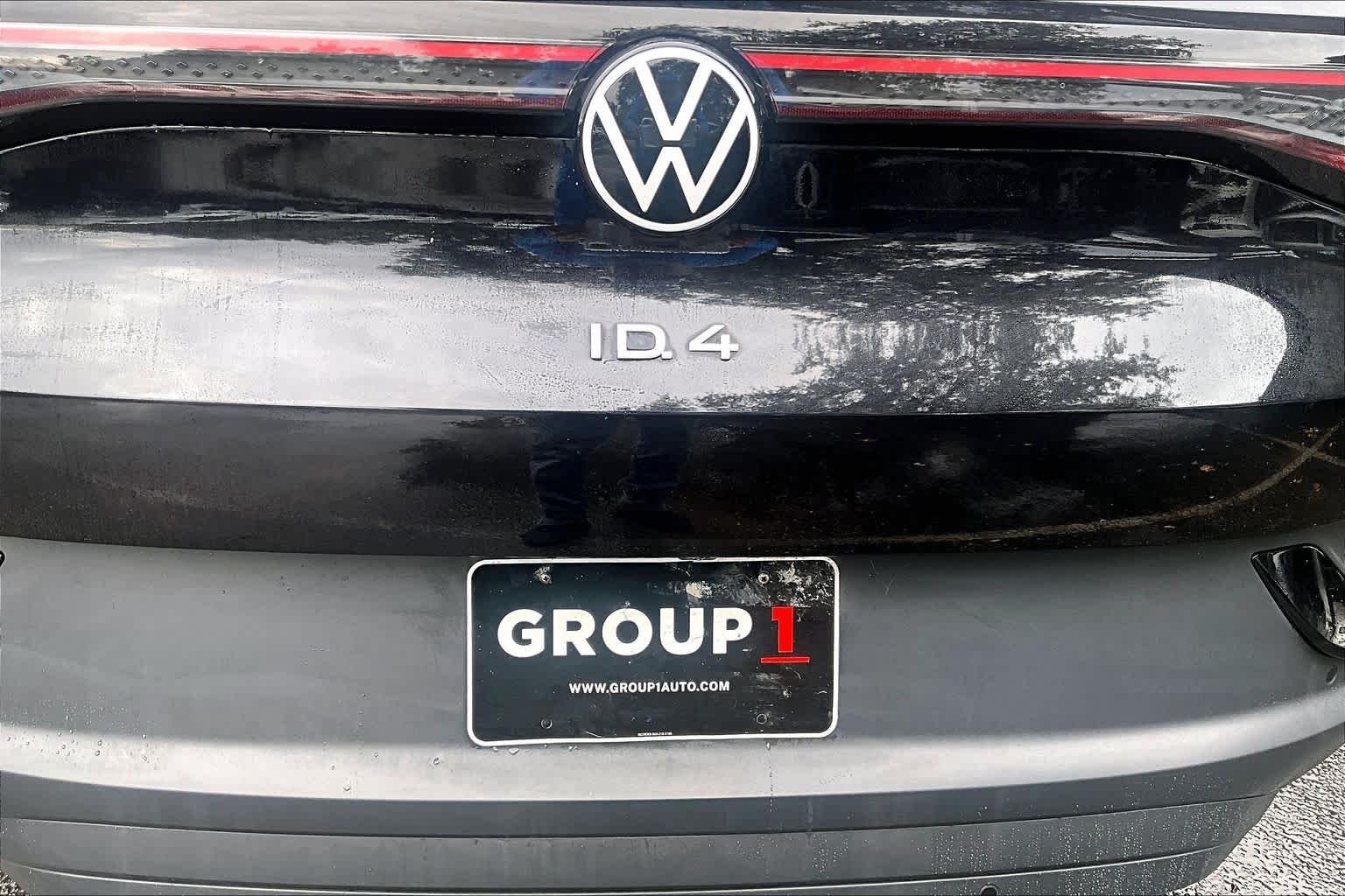Certified Used 2023 Deep Black Pearl Volkswagen Pro image 32