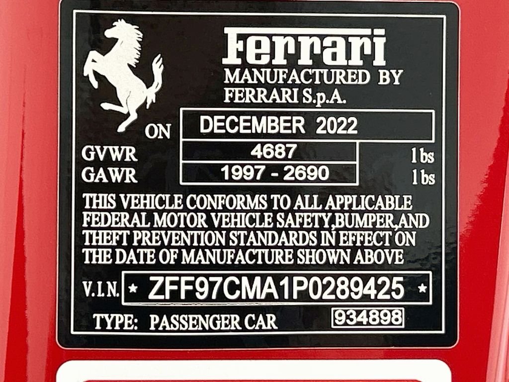 Used 2023  Ferrari Base image 39