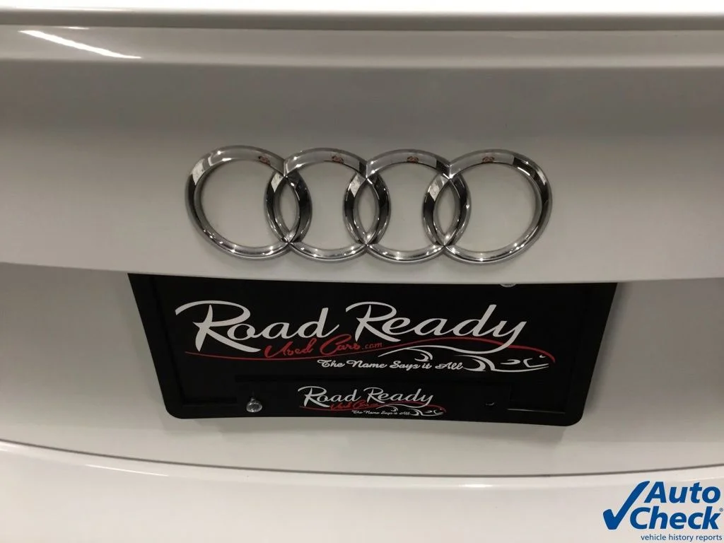 Used 2016 White Audi 2.0T Prestige image 13