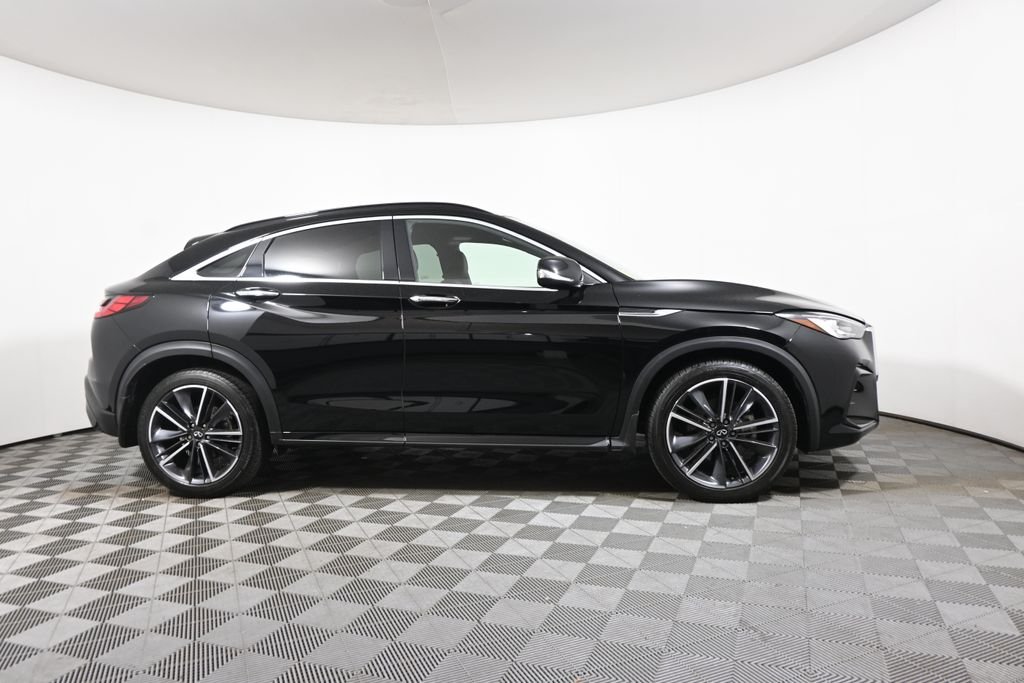 Certified Used 2023 Black INFINITI LUXE image 8