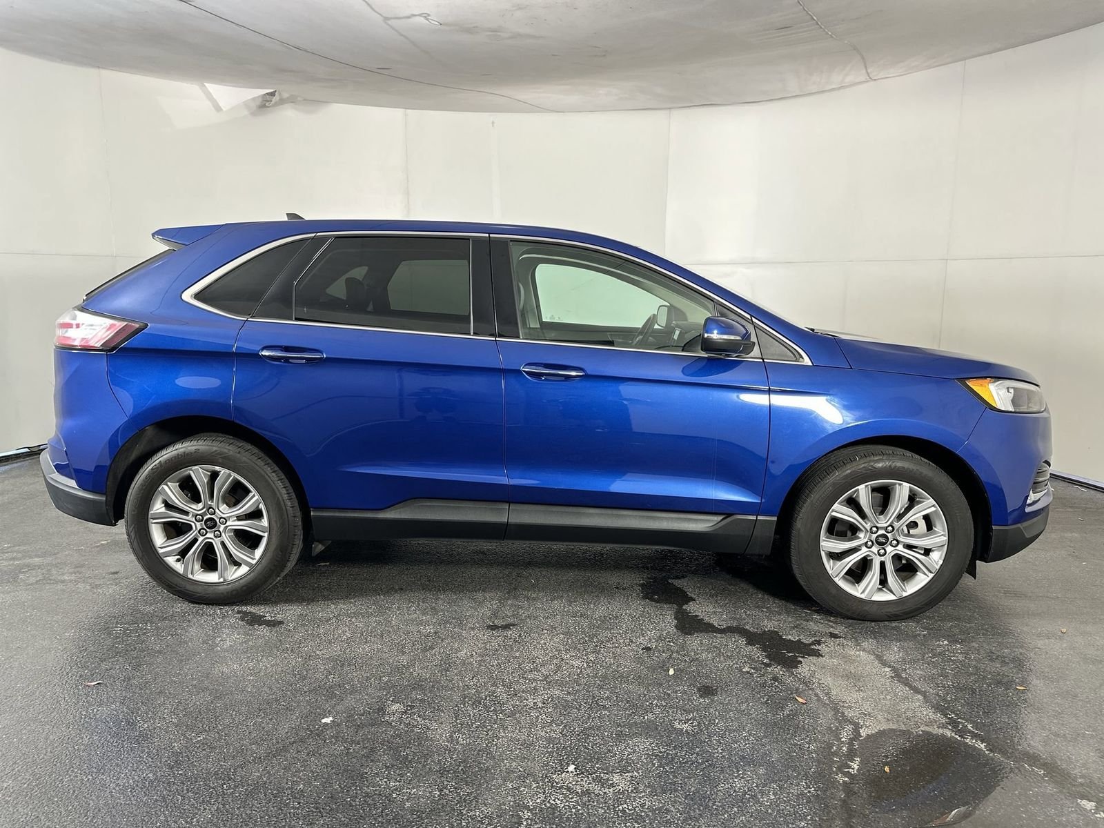 2024 Ford Edge Titanium - Photo 9