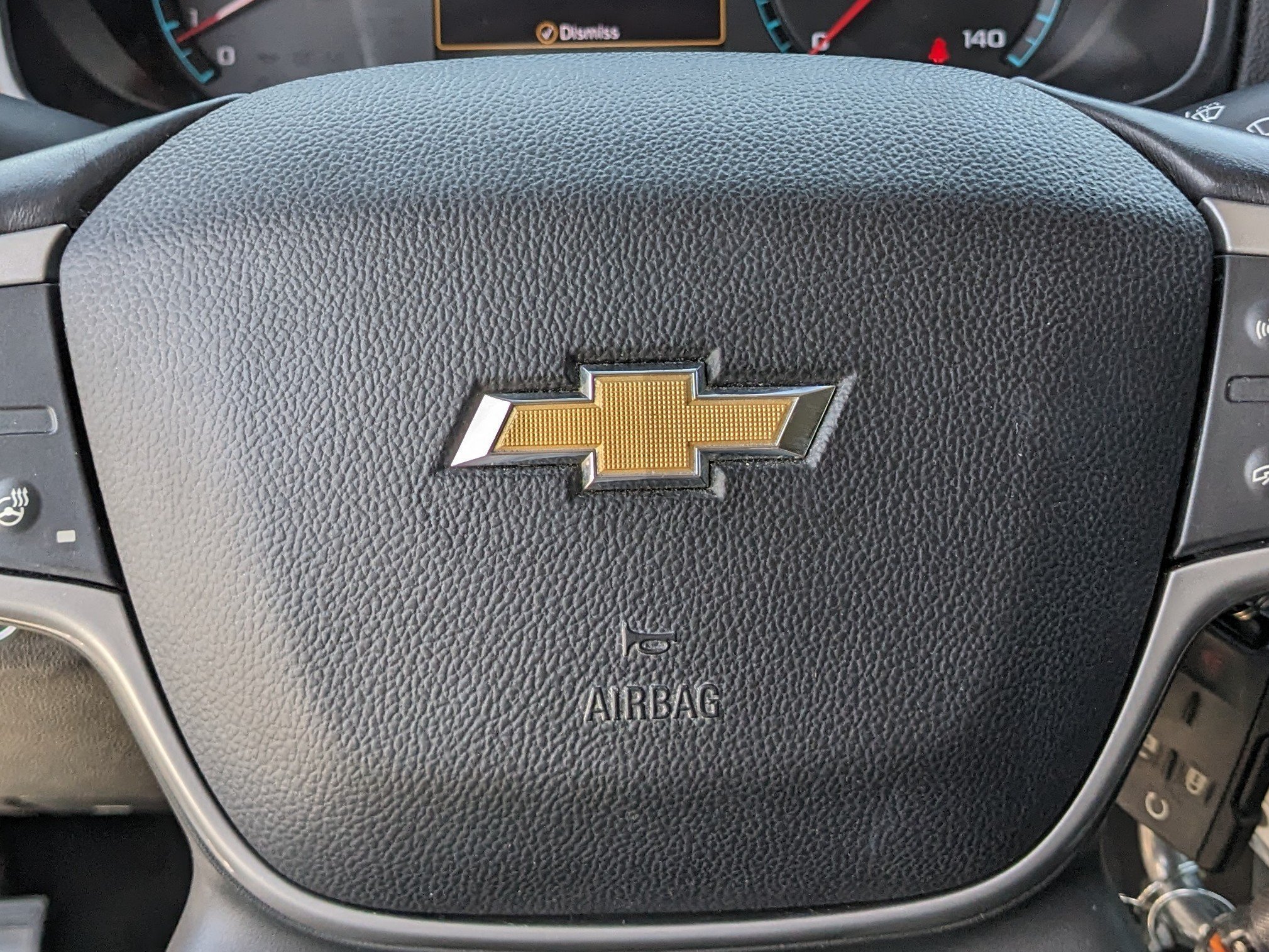 Used 2019 Shadow Gray Metallic Chevrolet 4WD LT image 32