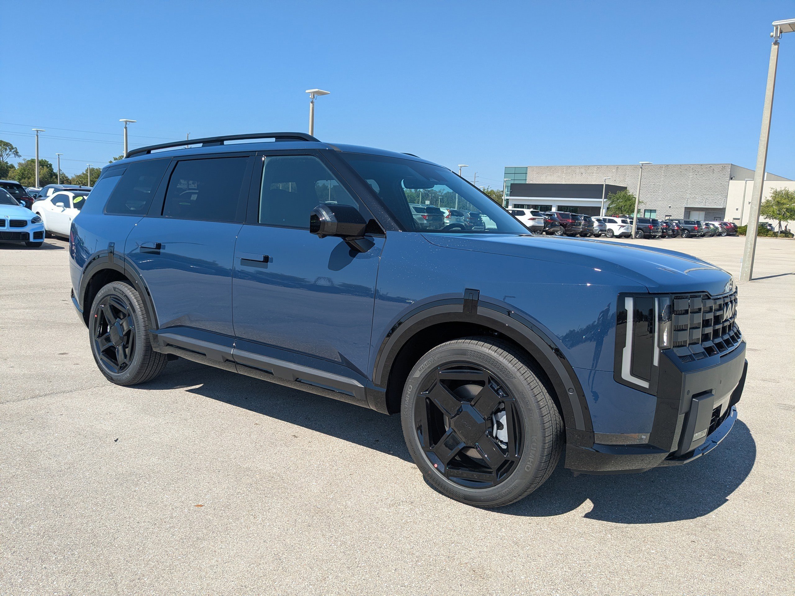 New 2027 Midnight Lake Blue Kia X-LINE SX image 2