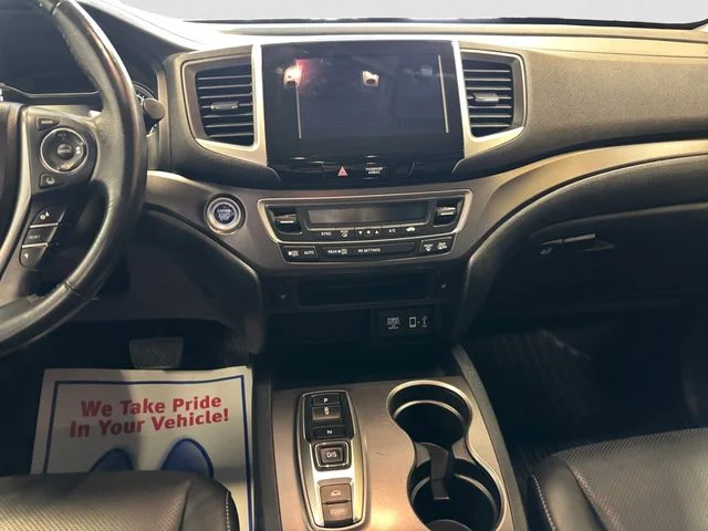 Used 2020 Gray Honda RTL image 12