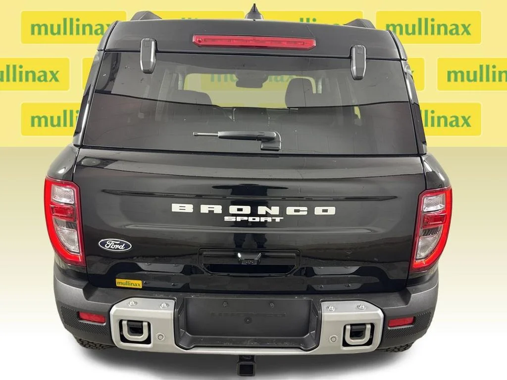 New 2026 Black Ford Outer Banks image 20
