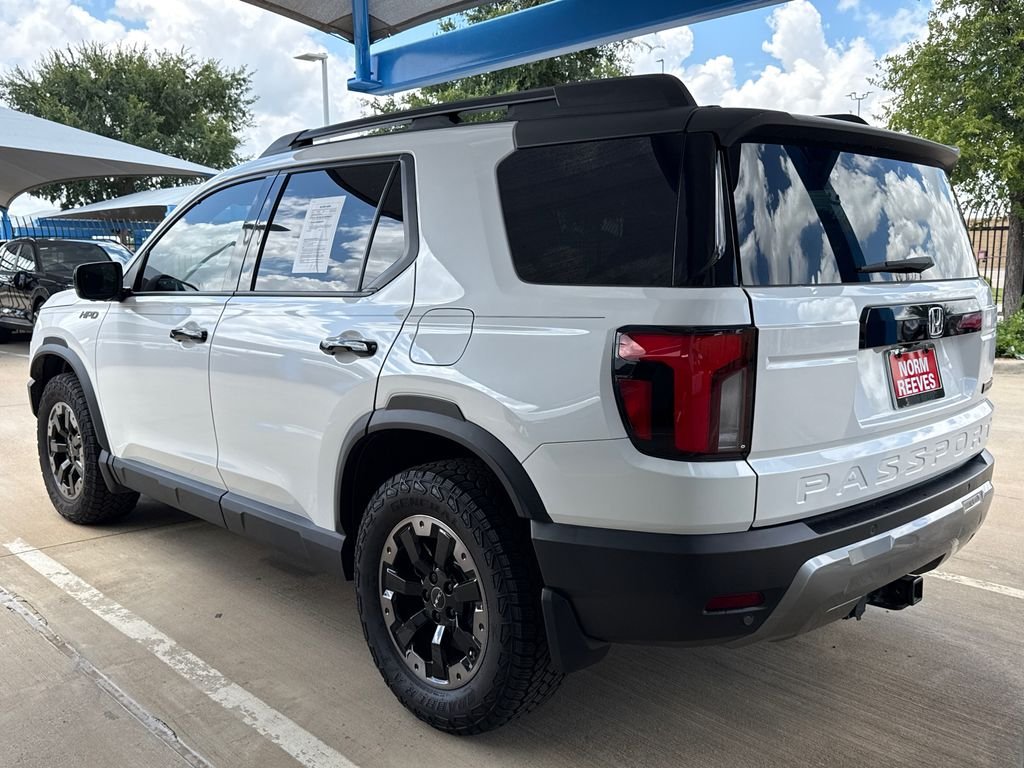 Certified Used 2026 Platinum White Pearl Honda  image 8