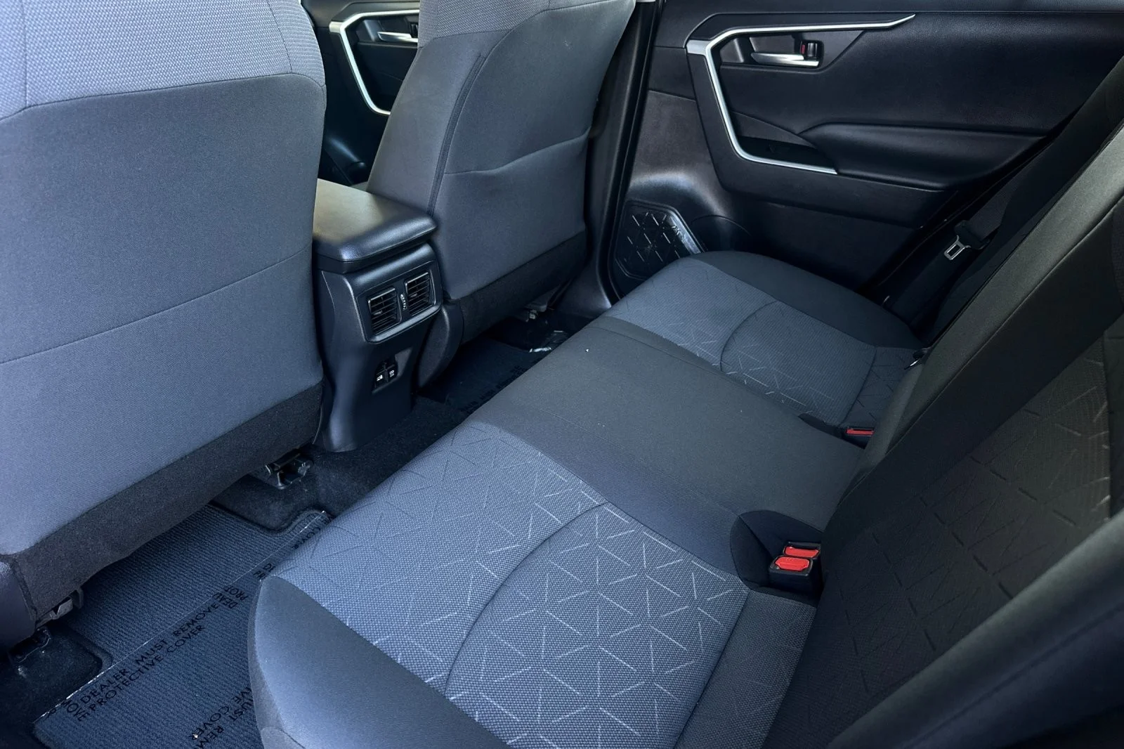 Used 2021 MAGNETIC GRAY Toyota XLE image 11