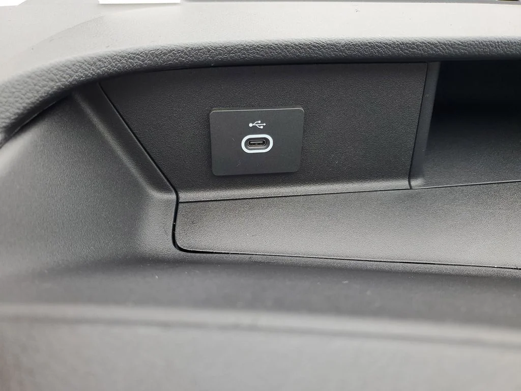 2026 Ford Transit Van Base - Photo 8