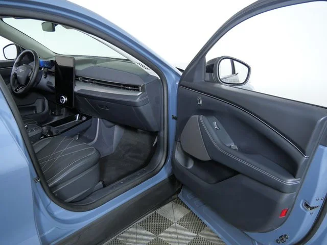 Certified Used 2023 Blue Ford Select image 11