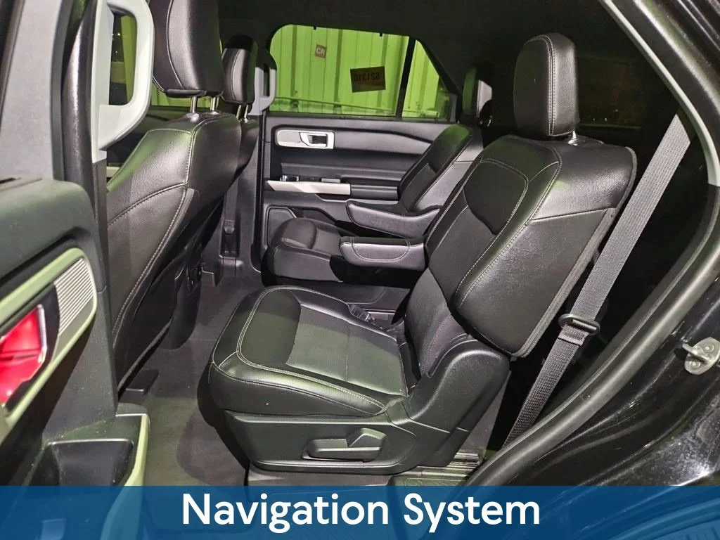 Used 2022 Black Ford Limited image 2