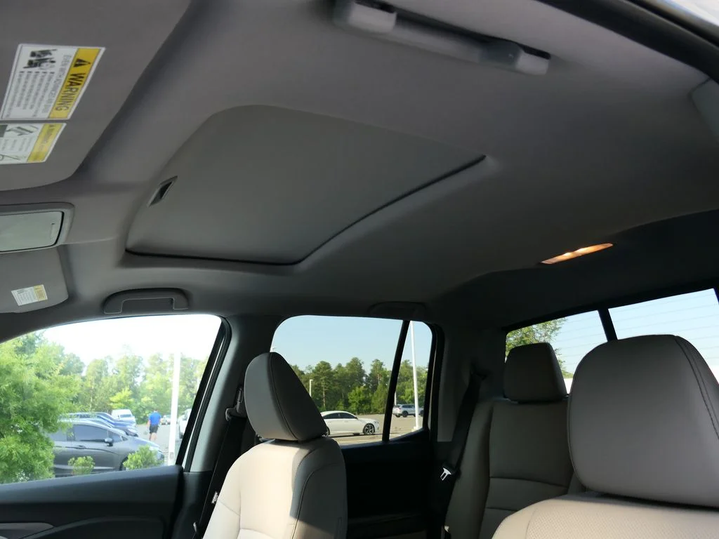 New 2026 Platinum White Pearl Honda RTL image 31