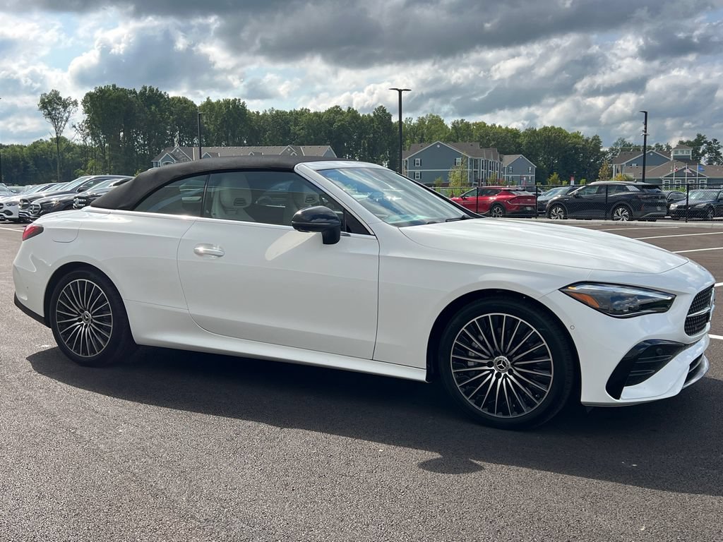 New 2026 Polar White Mercedes-Benz CLE 450 image 41