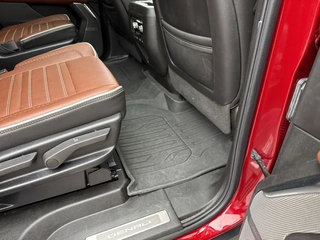 Used 2023 Red GMC Denali Ultimate image 39