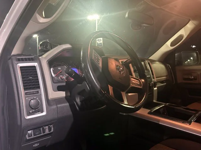 Used 2012 White Ram SLT image 7