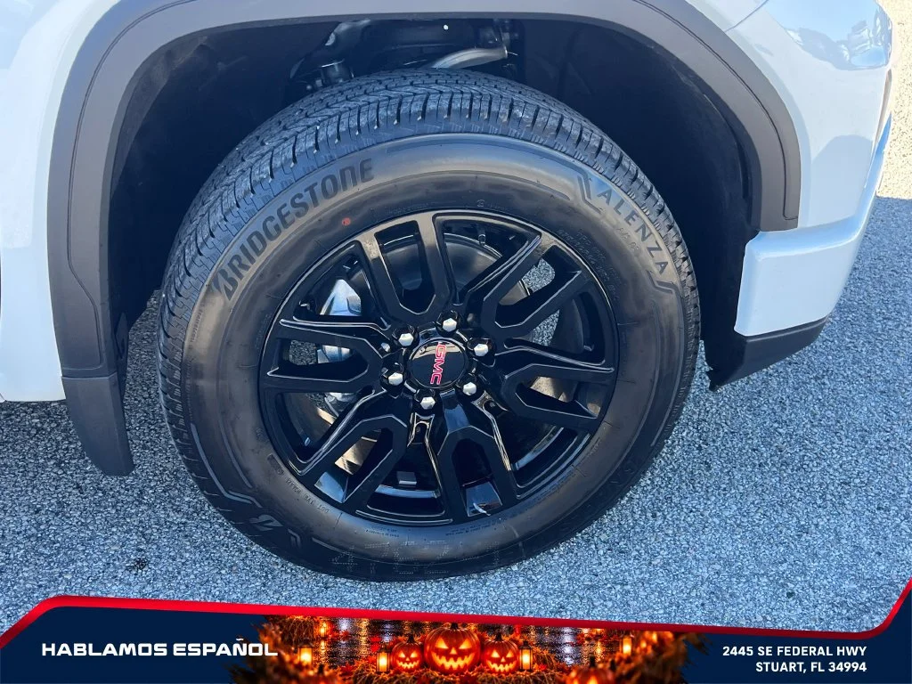 New 2026 Summit White GMC Elevation image 21