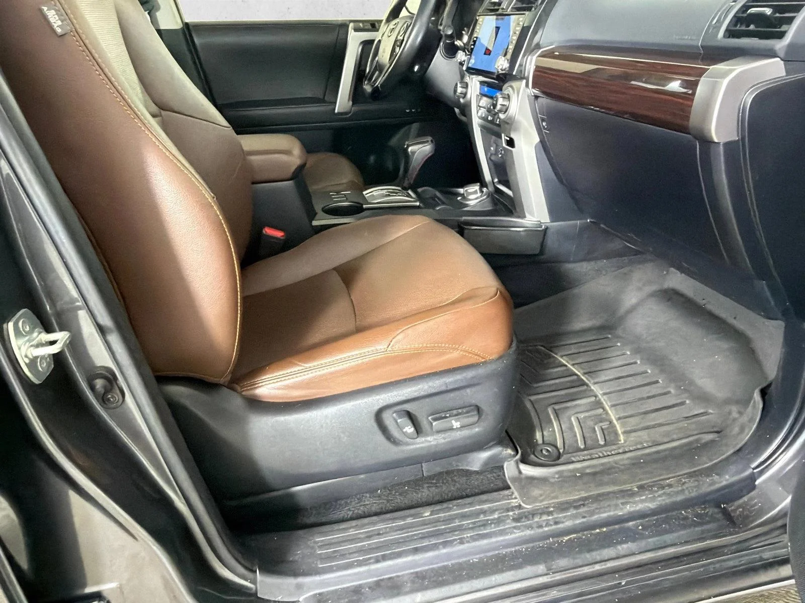 Used 2023 Gray Toyota Limited image 15