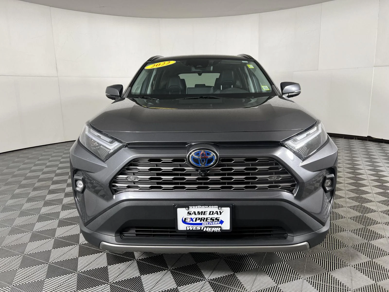 Used 2022 Gy Toyota Hybrid Limited image 38