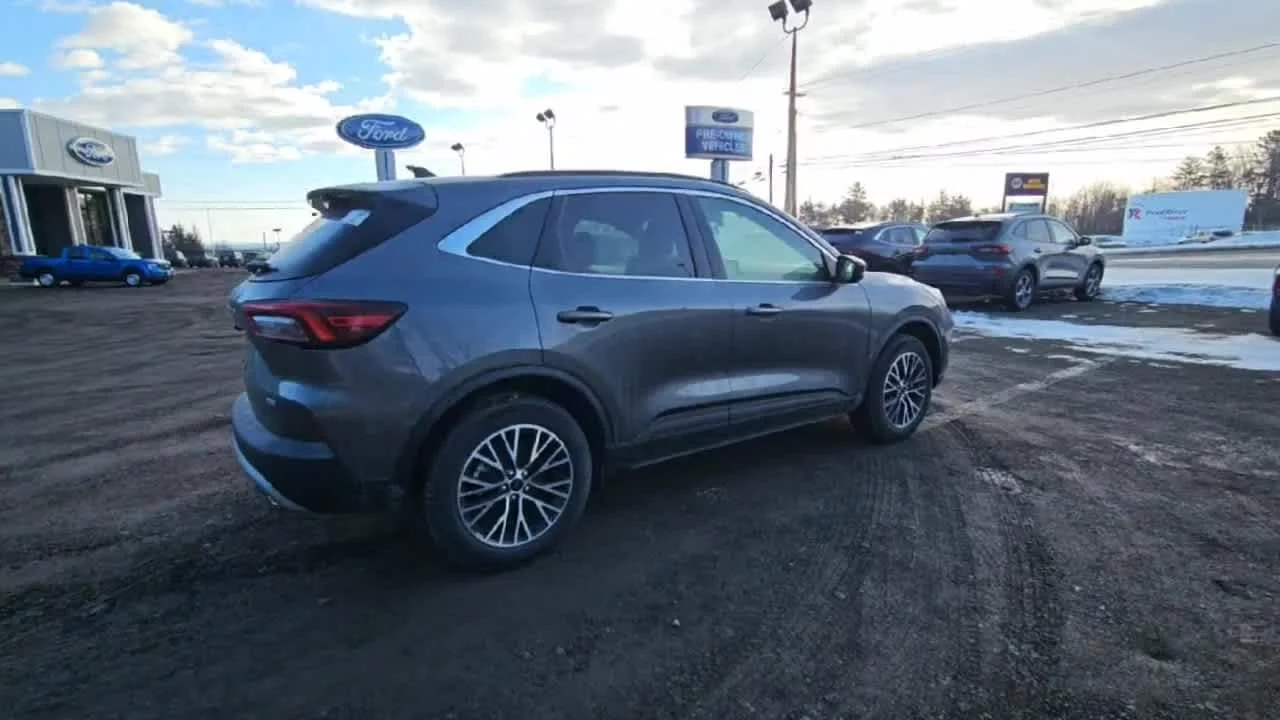 2025 Ford Escape Plug-in hybrid PHEV - Photo 9