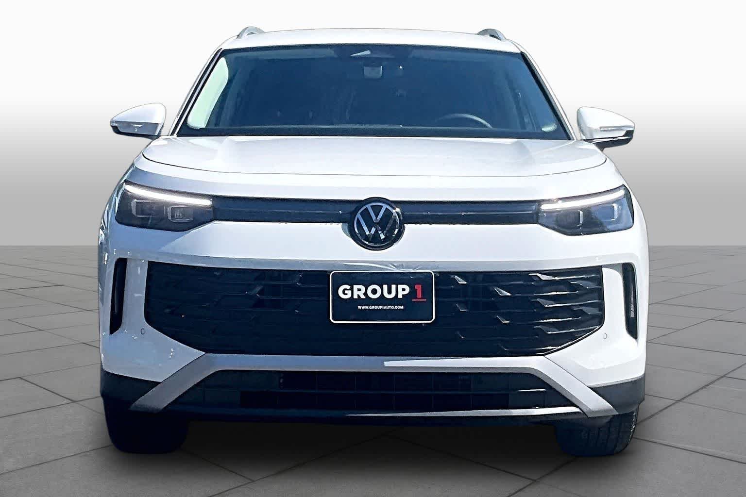 New 2026 Pure White Volkswagen 2.0T S image 3