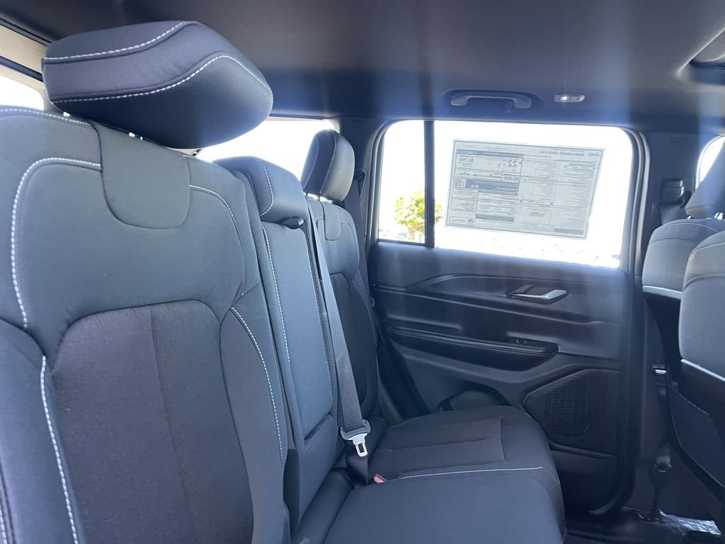 New 2026 Baltic Gray Metallic Clear-Coat Exterior Paint Jeep Laredo X image 26