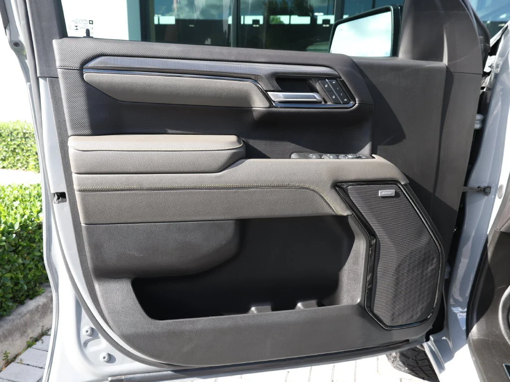 Used 2024 Gray Chevrolet ZR2 image 10