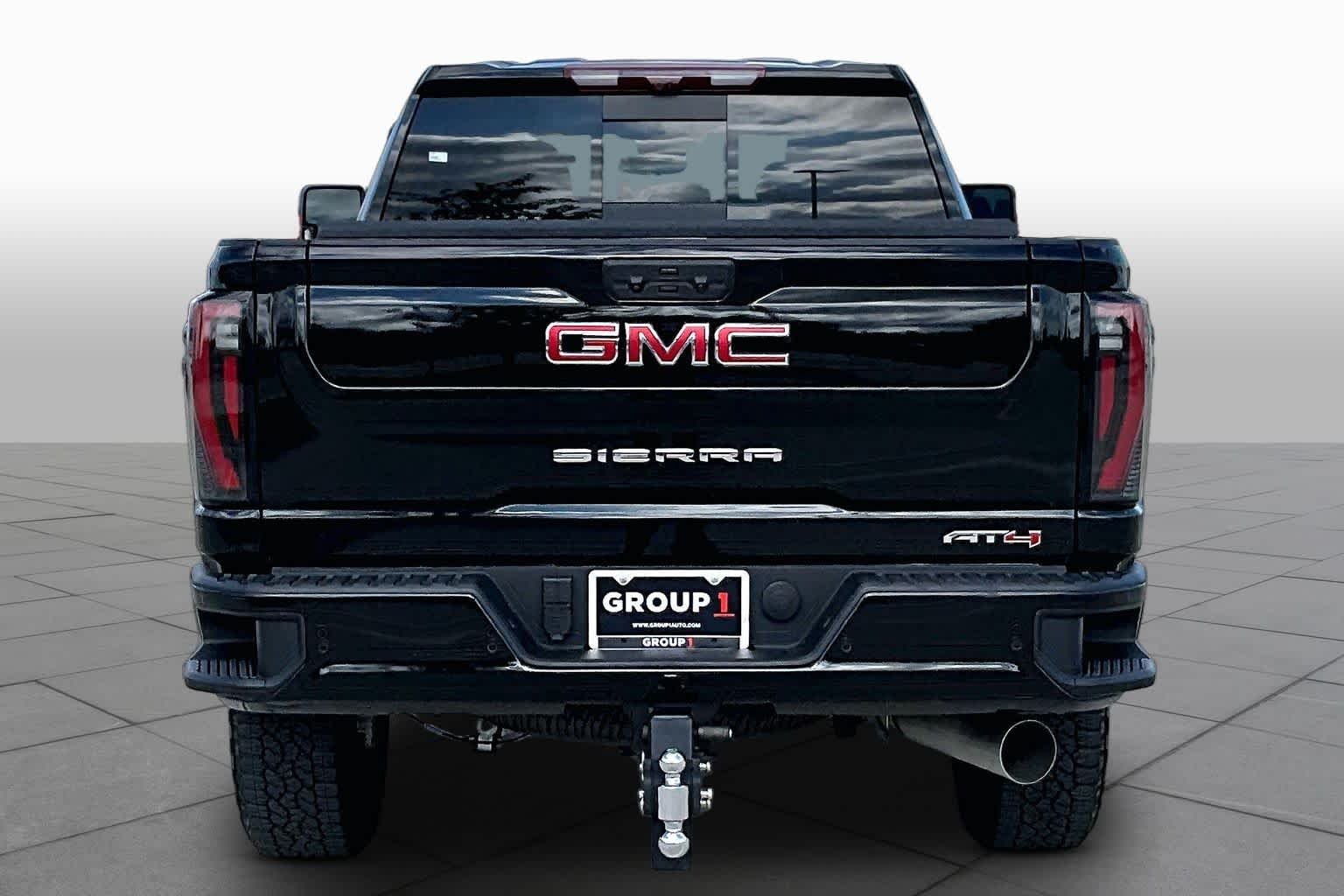 Used 2026 Onyx Black GMC AT4 image 5