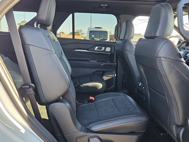 2026 Ford Explorer Tremor - Photo 16