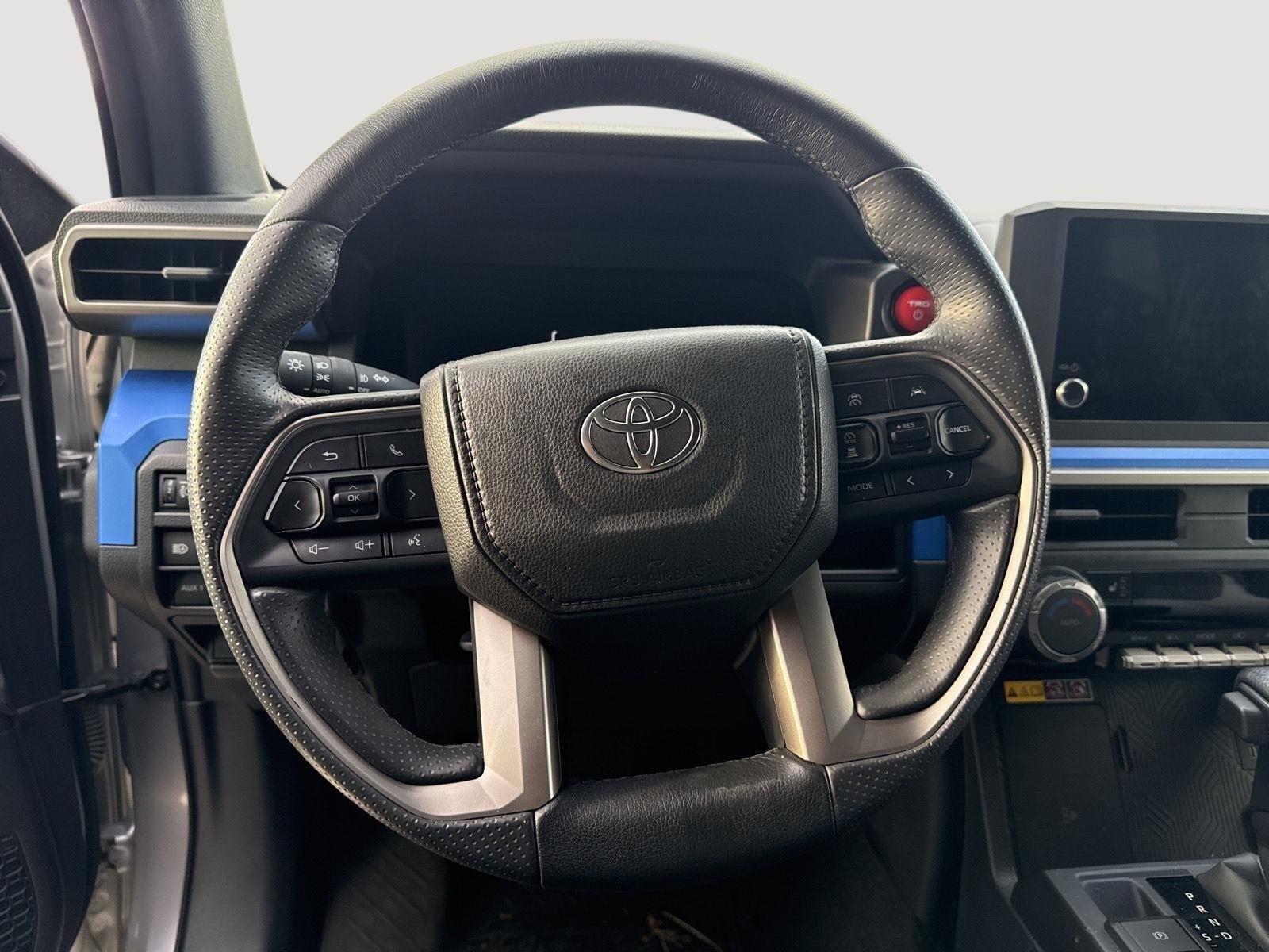 Certified Used 2025 Cutting Edge Toyota TRD Off-Road HV image 7
