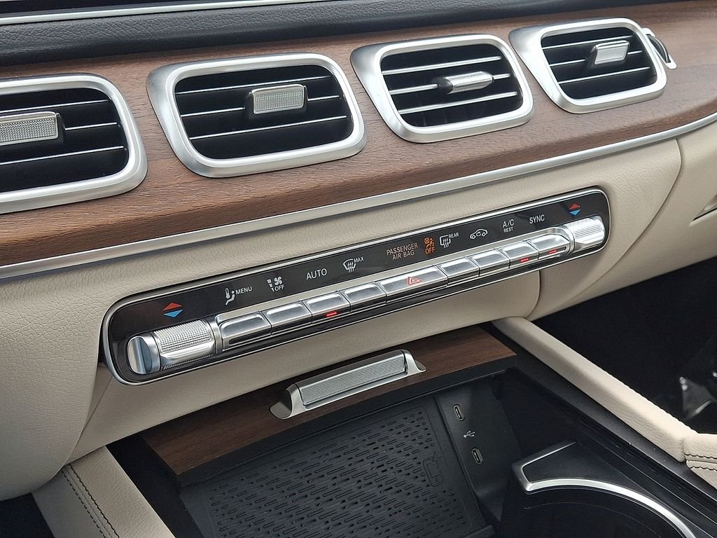 Certified Used 2026 Polar White Mercedes-Benz GLE 450 image 16