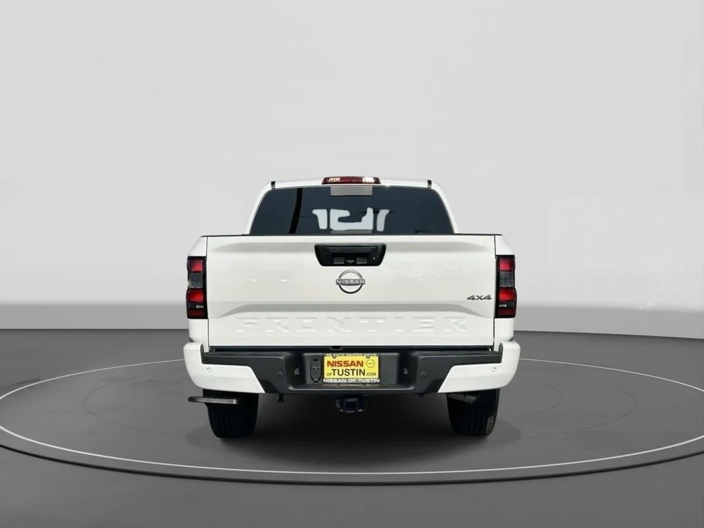 New 2026 Glacier White Nissan SV image 3