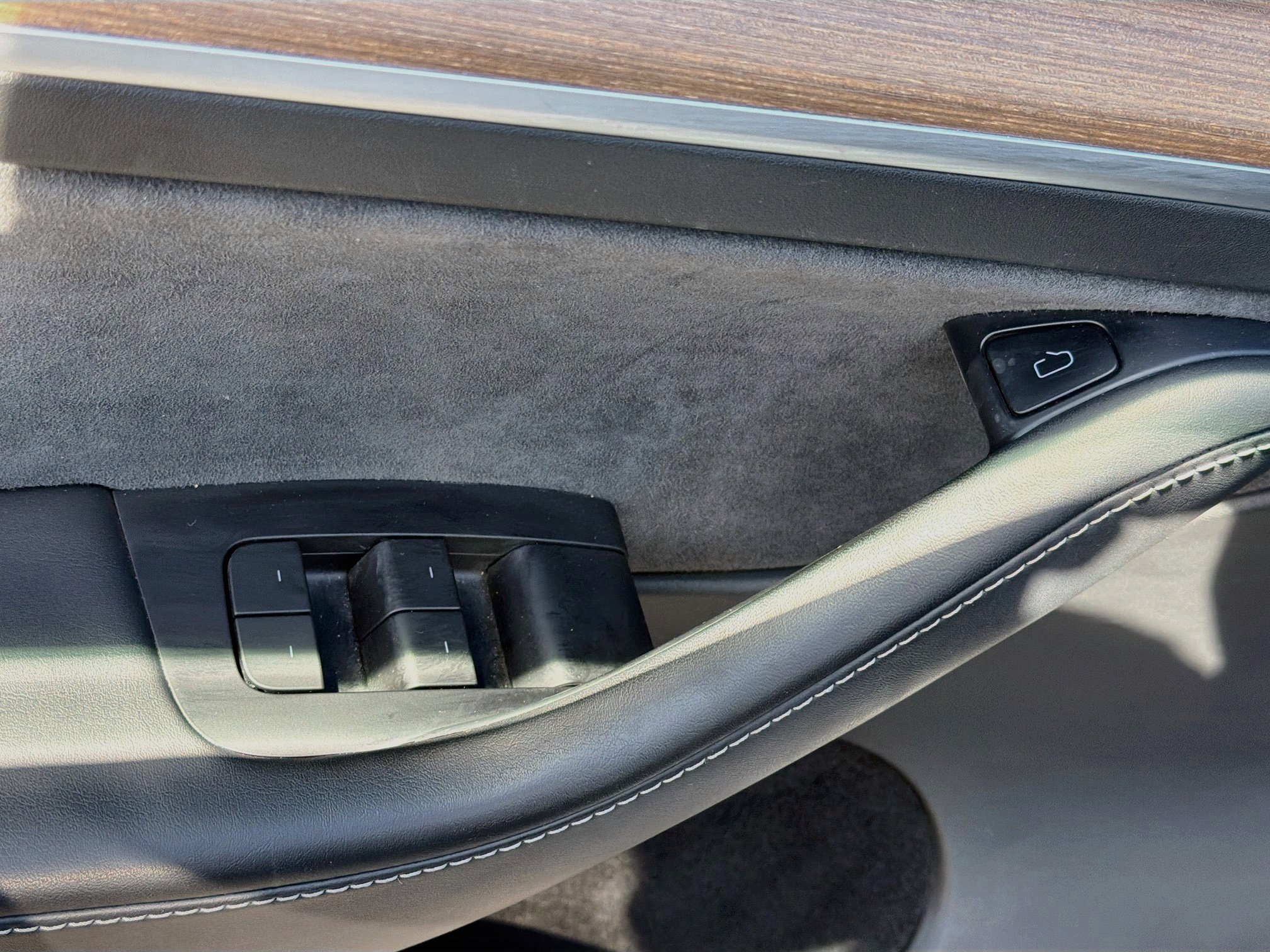 Used 2023 White Tesla Performance image 23