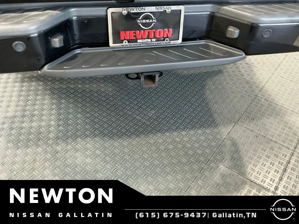 Used 2018 Magnetic Black Nissan SV image 9