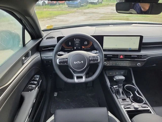 New 2026 Aurora Black Pearl Kia GT-Line AWD image 25