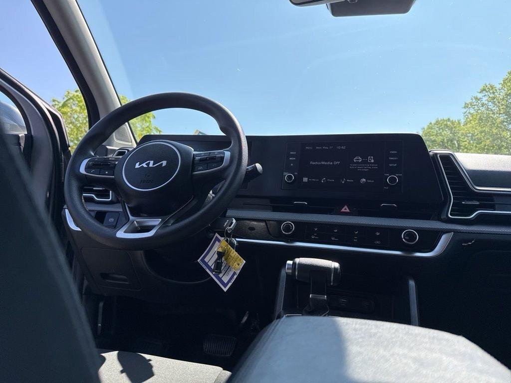 Used 2023 Steel Gray Kia LX image 5