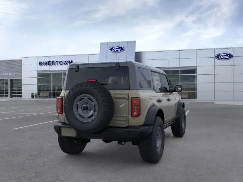 New 2025 Desert Sand Ford Badlands® image 8