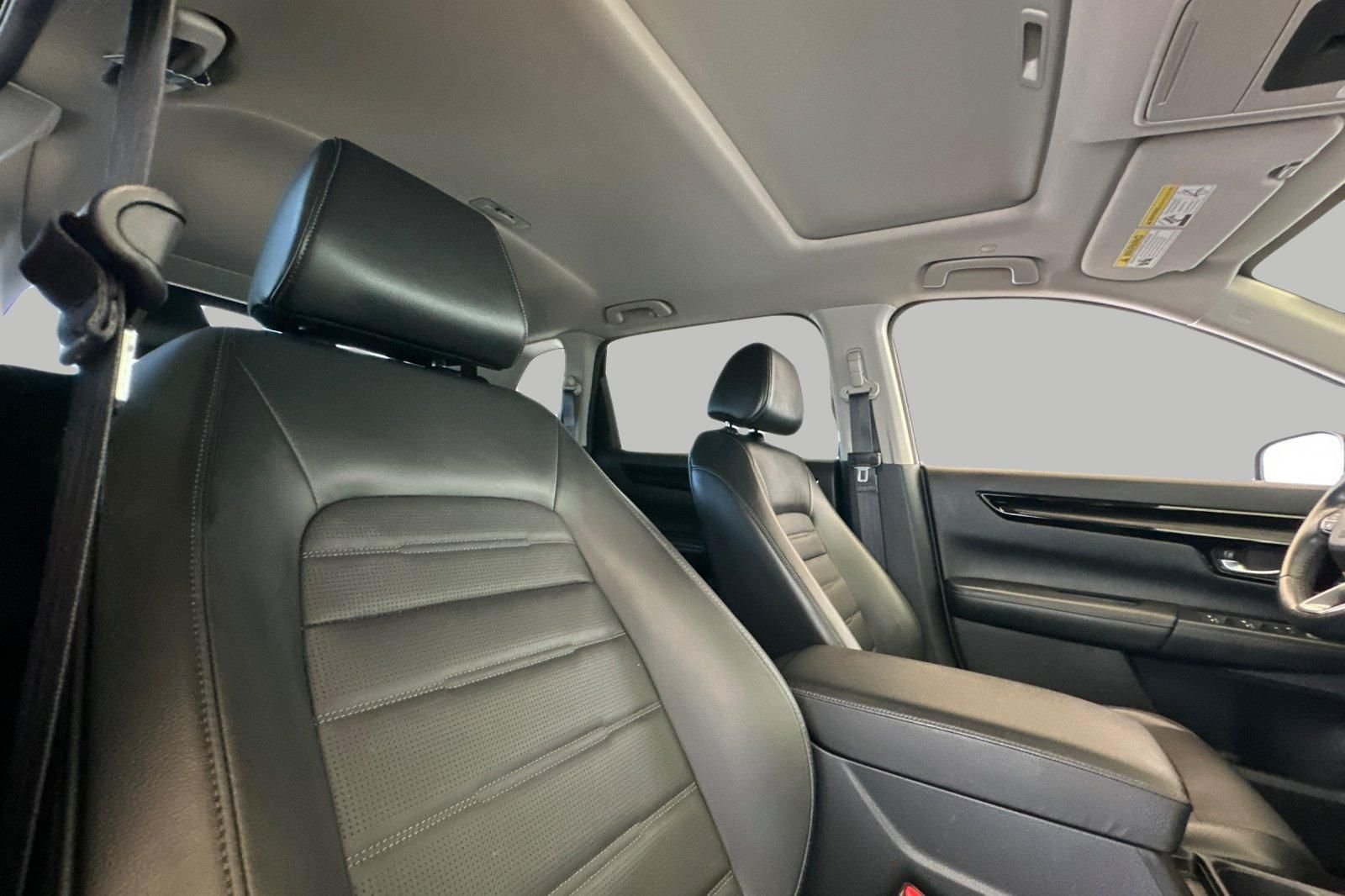 Used 2023  Honda EX-L image 18