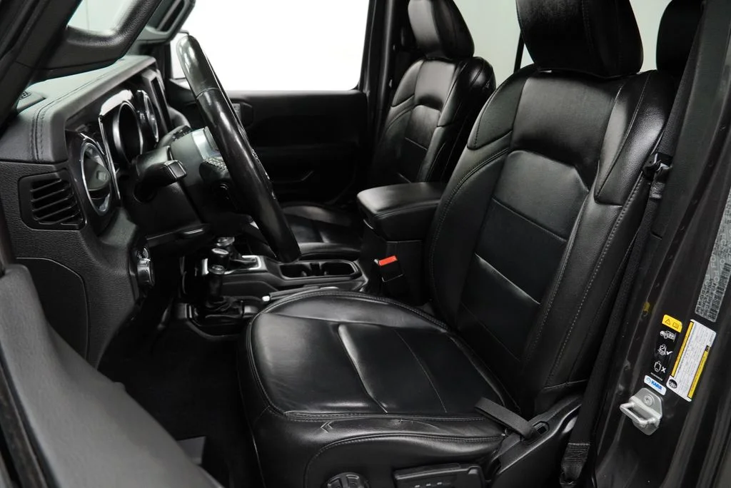 Used 2021 Gray Jeep Unlimited Sahara Altitude image 15
