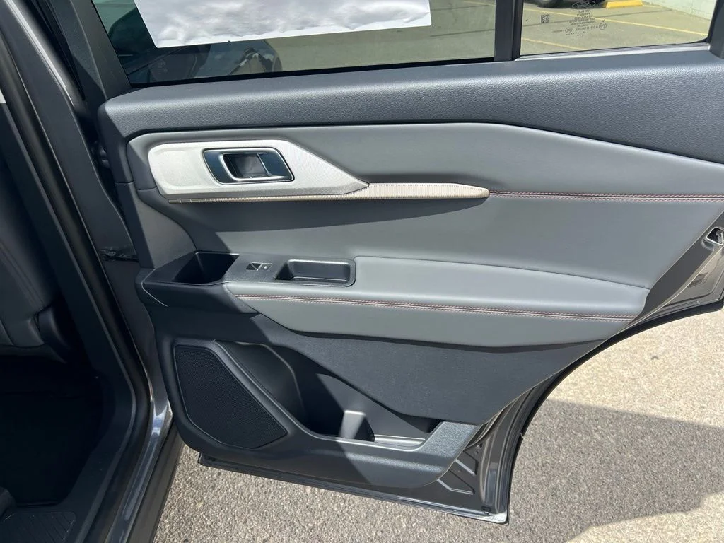 New 2026 Carbonized Gray Metallic Ford Active image 26