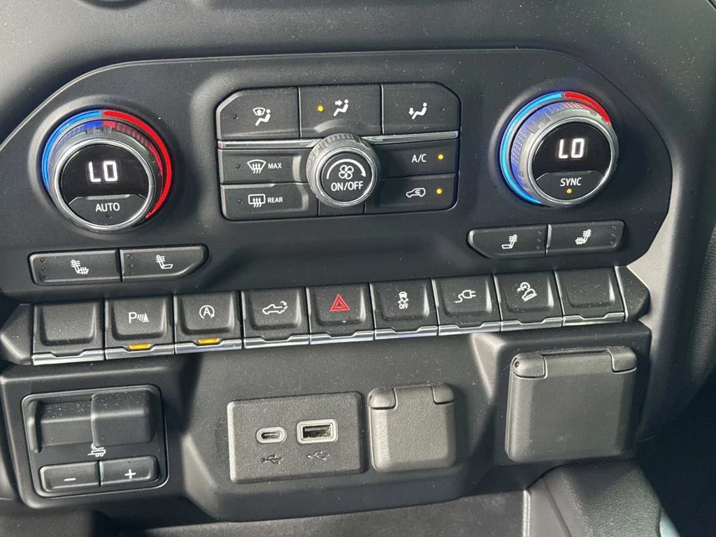 Used 2021 White Chevrolet RST image 45