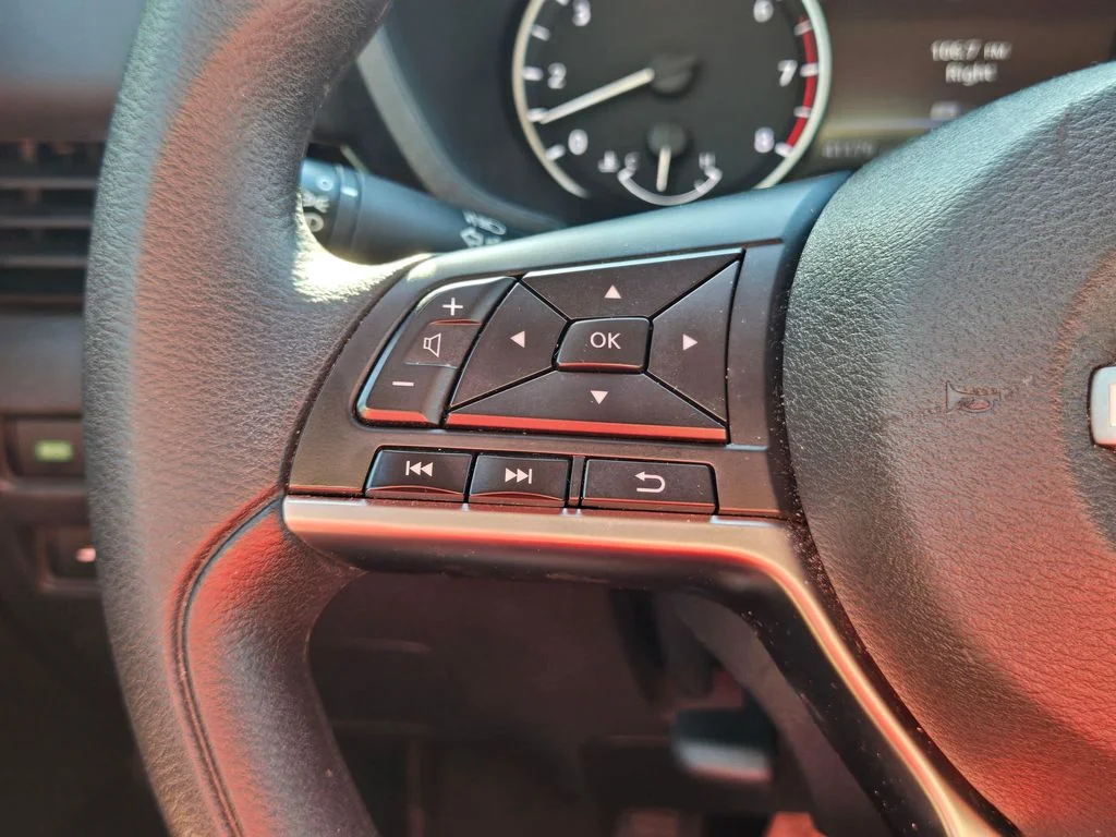 Used 2024 Rosewood Metallic Nissan SV image 29