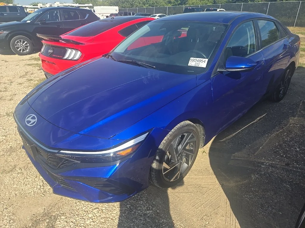 2025 Hyundai Elantra SEL