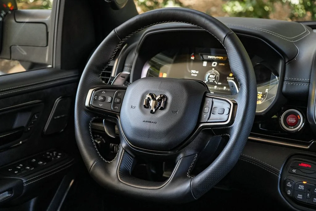 New 2026 Diamond Black Crystal Pearl-Coat Exterior Paint RAM RHO image 18
