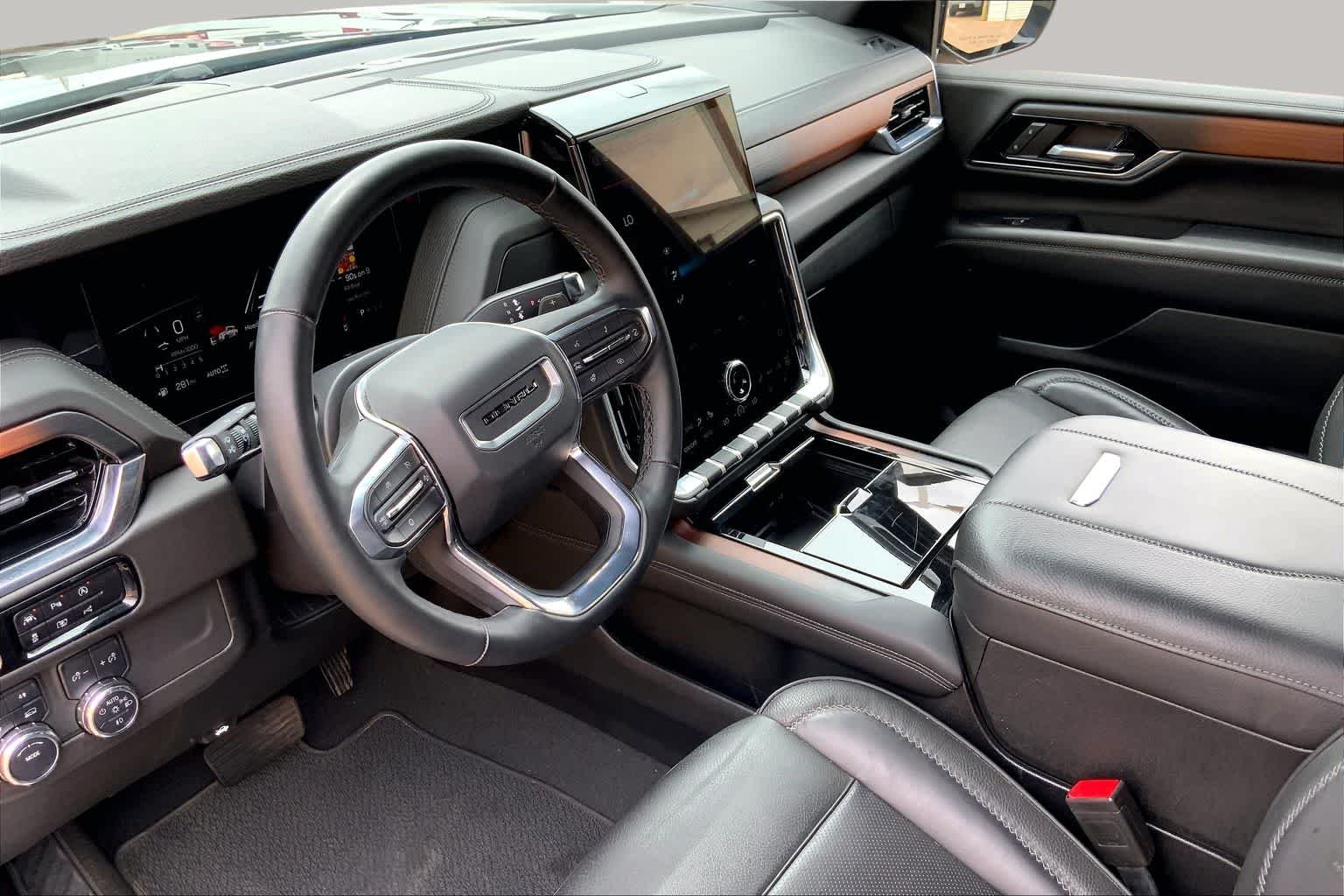 Used 2025 Onyx Black GMC Denali image 18