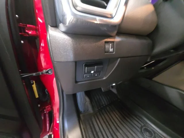 Used 2023 Volcanic Red GMC Denali image 12