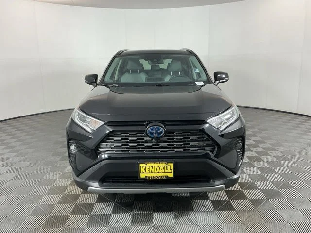 Used 2020 Midnight Black Metallic Toyota Limited image 2