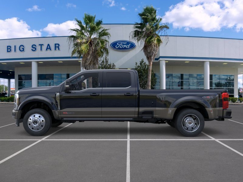 New 2026 Agate Black Metallic Ford King Ranch image 3