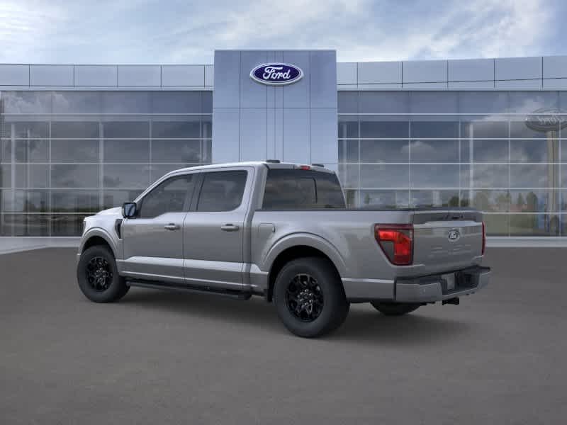 New 2026 Carbonized Gray Metallic Ford XLT image 4